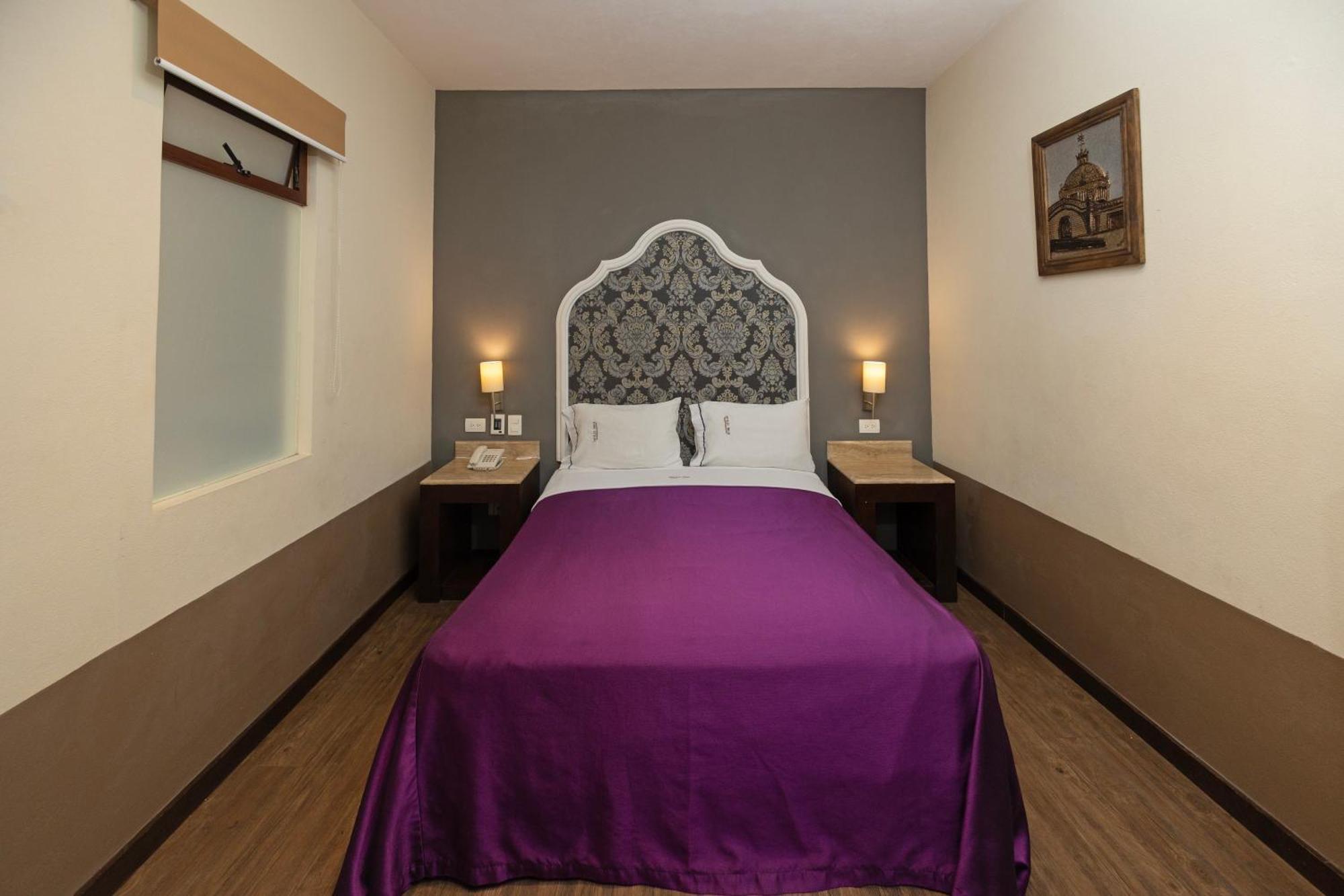 פואבלה Hotel Gala מראה חיצוני תמונה